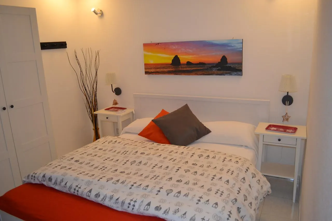 Il Cortiletto Di Piazza Verga 카타니아 B&B